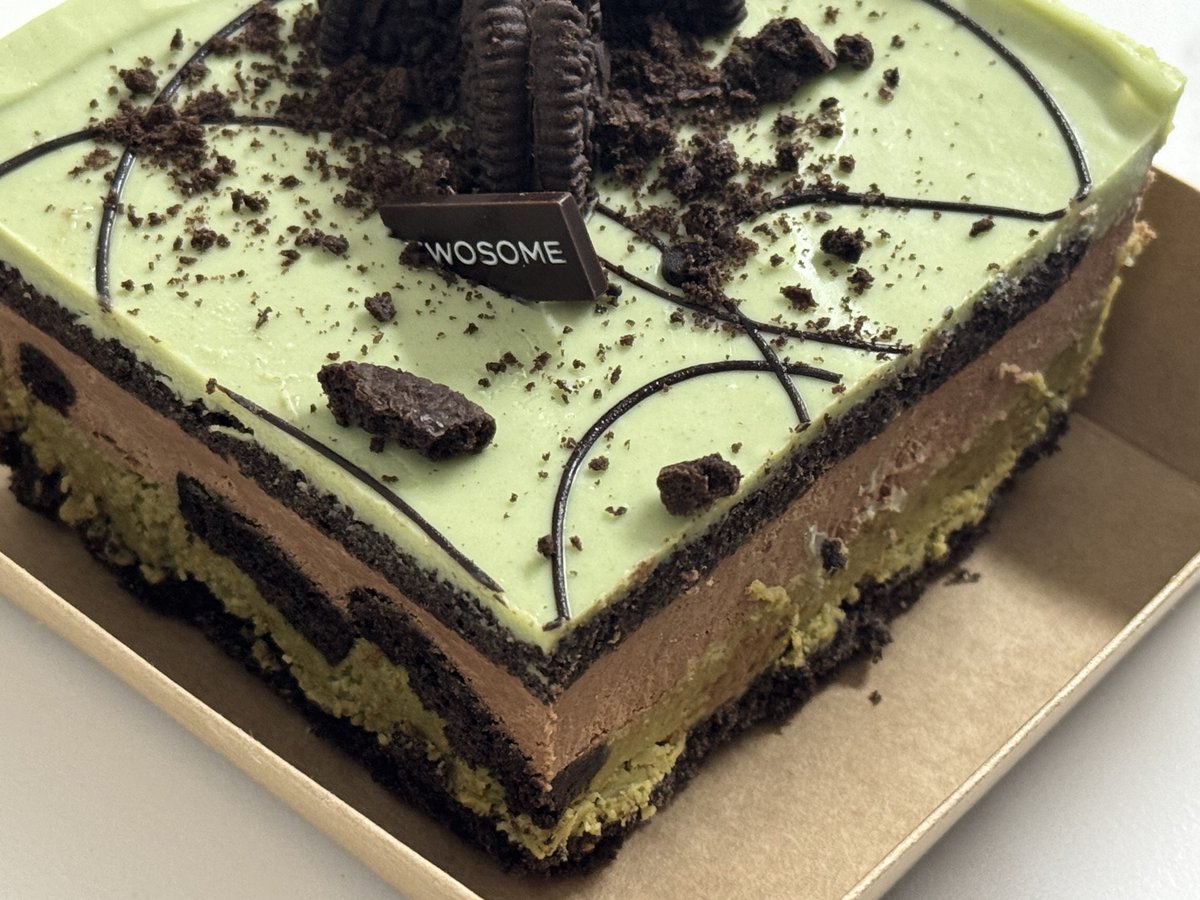 뚱쭝이 tweet media