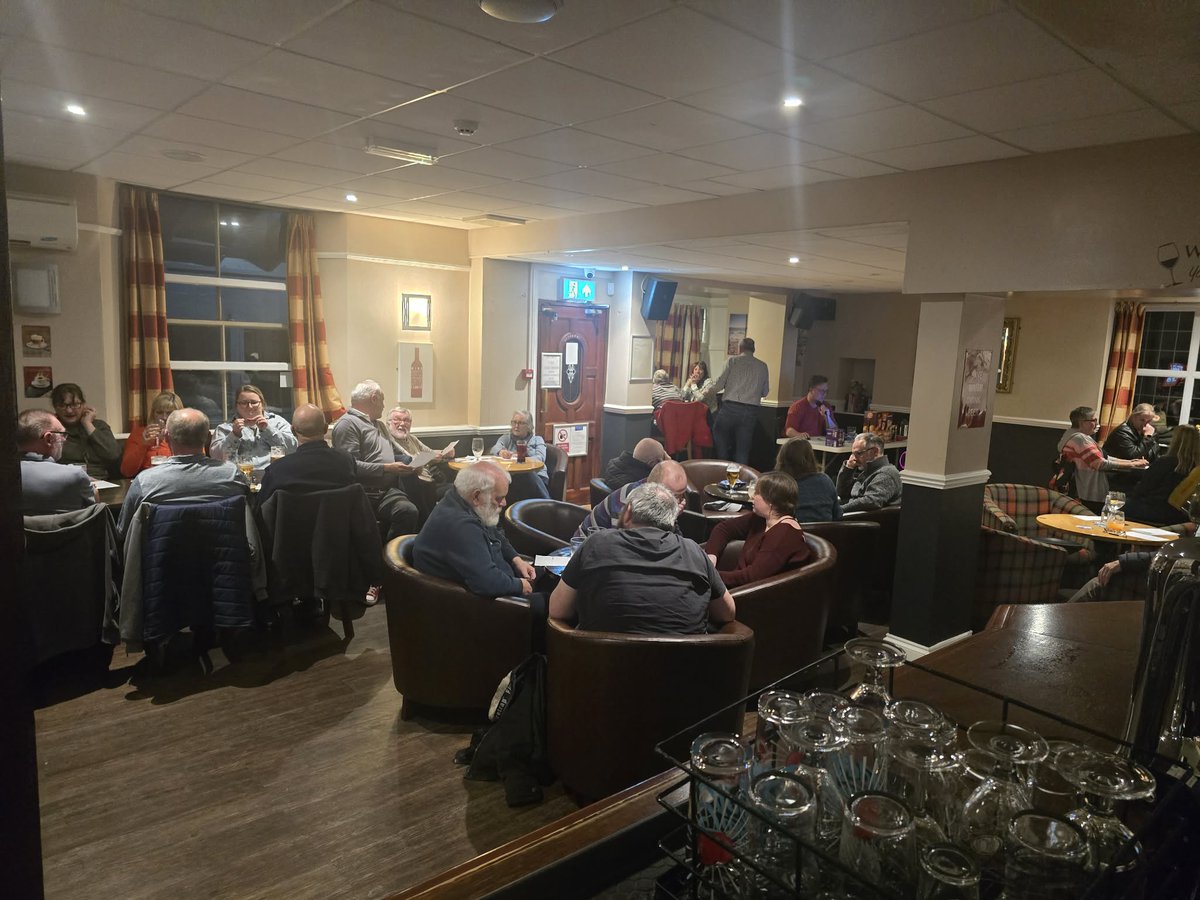 Elris Advertising tweet media