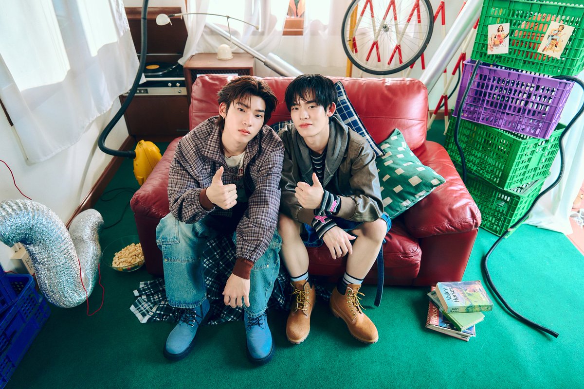 SECRET Styled tweet media