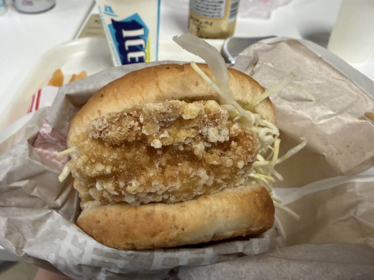 海獣先輩 tweet media