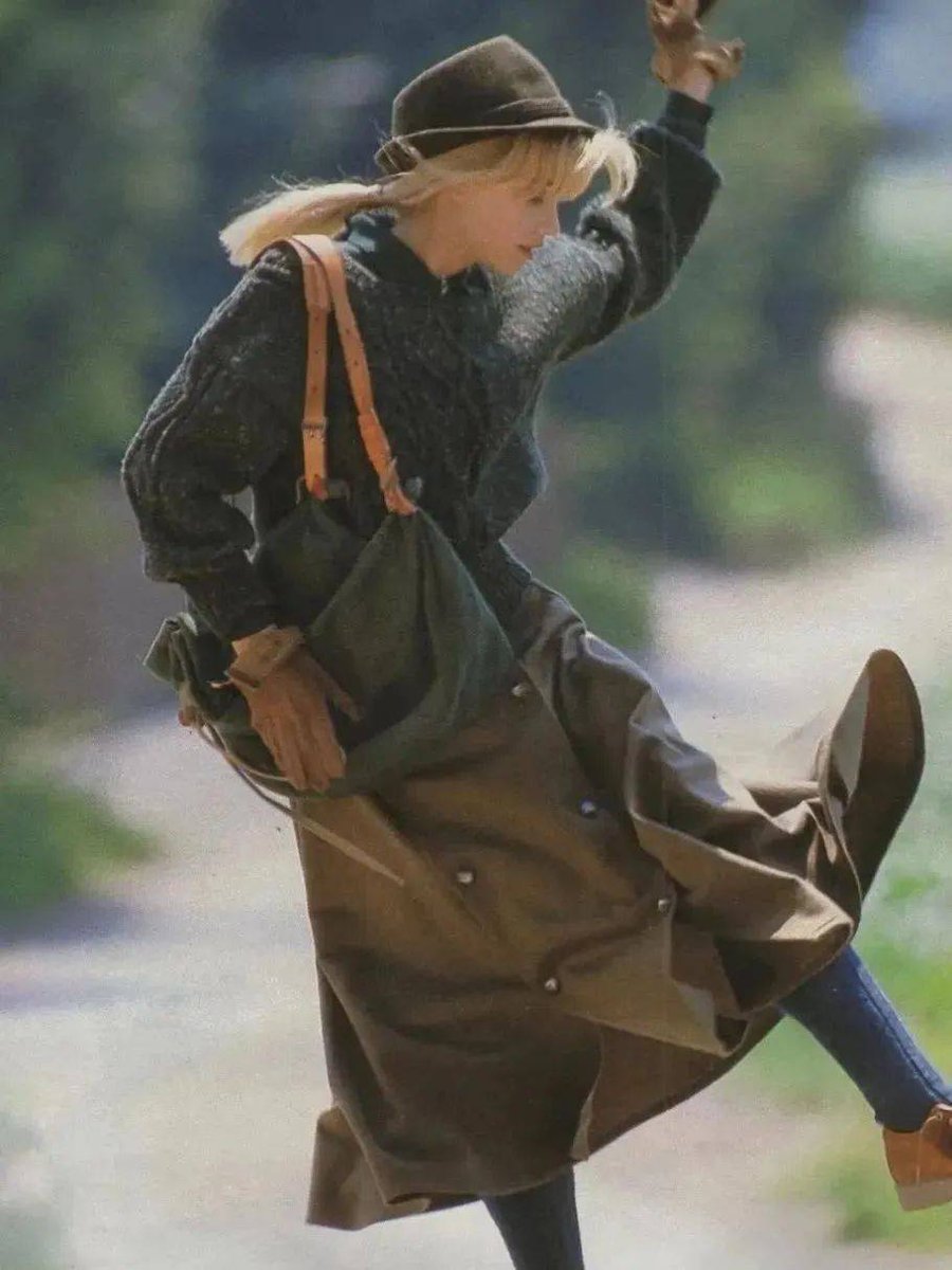 Ewa Farna tweet media