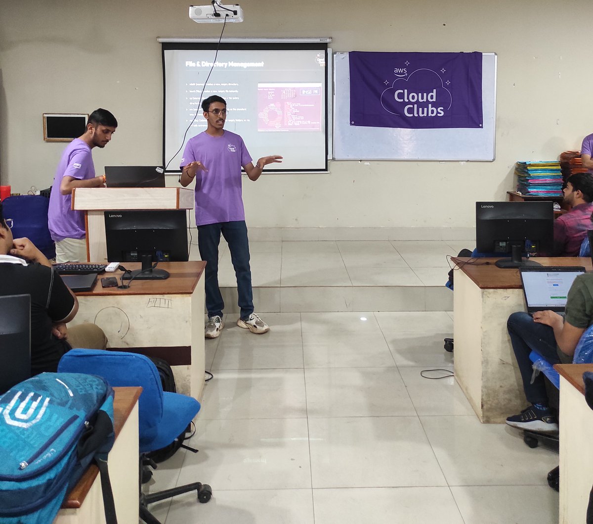 AWS Cloud Club SSTC tweet media