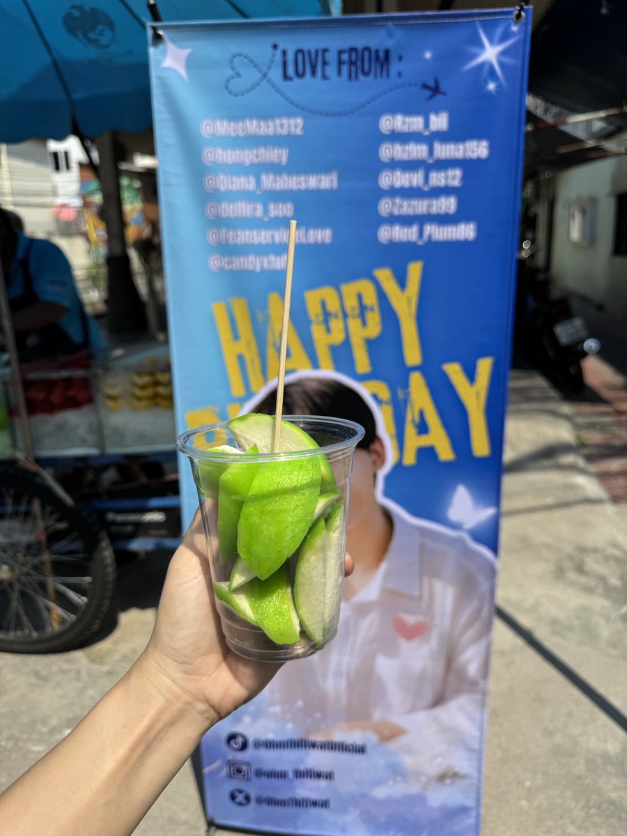 Red.Plum86 tweet media