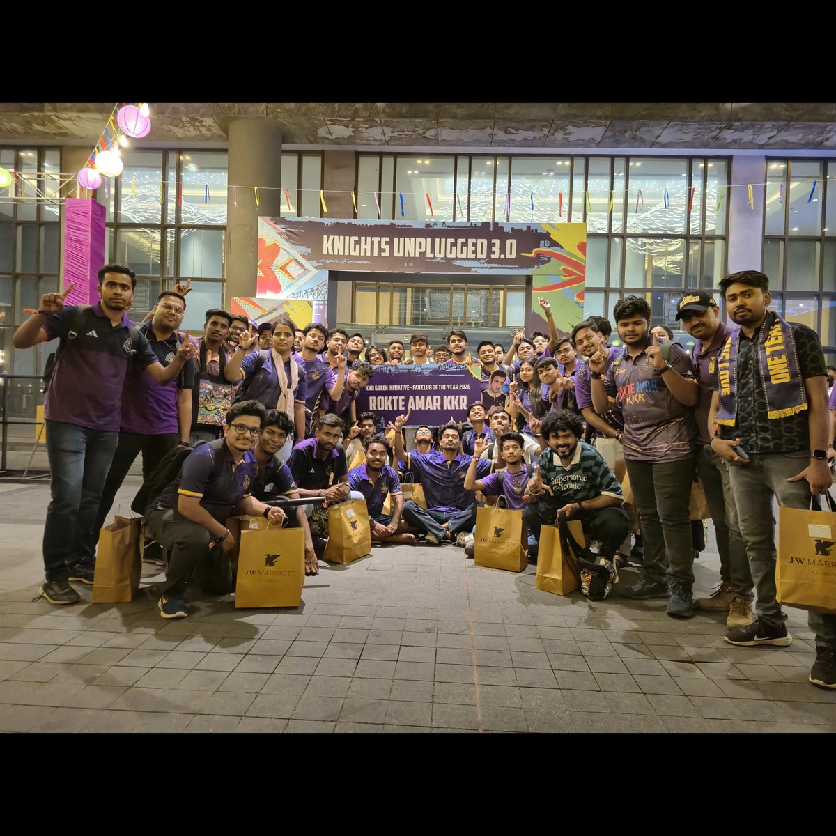 AugramaS40285's tweet photo. What a day it was!💜
Unplugged Event 3.0🔥
And RAKKR gave me this great opportunity🫶🏻💜.. Always with you💜.. Thank you so much @Rokte_Amarr_KKR 💜
A day to remember, forever!💜
#Knightsunplugged3 #kkr #Knightarmy #RAKKR https://t.co/lMcn1Yuo5Q