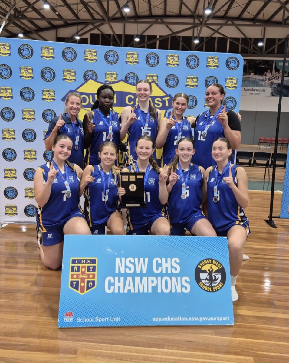 IzzyMorgan09's tweet photo. Incredible week winning the NSW Combined High Schools Championship representing Hunter. 
Very proud to captain this incredible team, be awarded MVP,  best and fairest and gain selection in the CHS state team. 💙💛 https://t.co/AV105kn1x6
