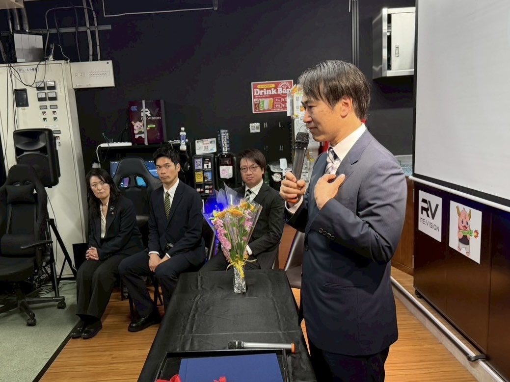 RE:VISION 立川 ｜eスポーツ&トレーニングジム tweet media