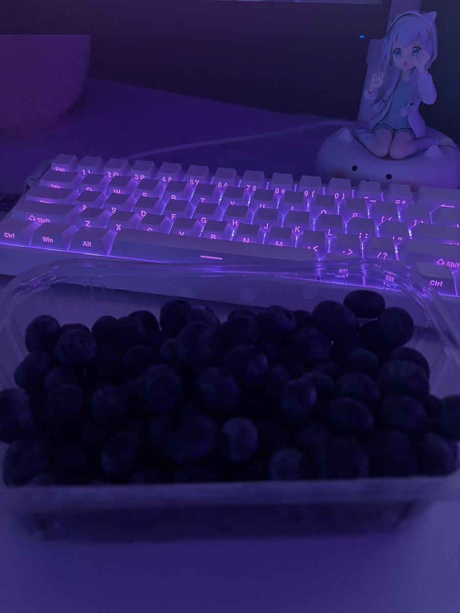 KC Yara🇱🇧 tweet media