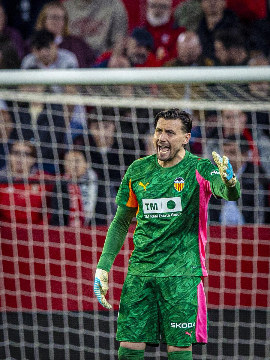 Valencia CF tweet media