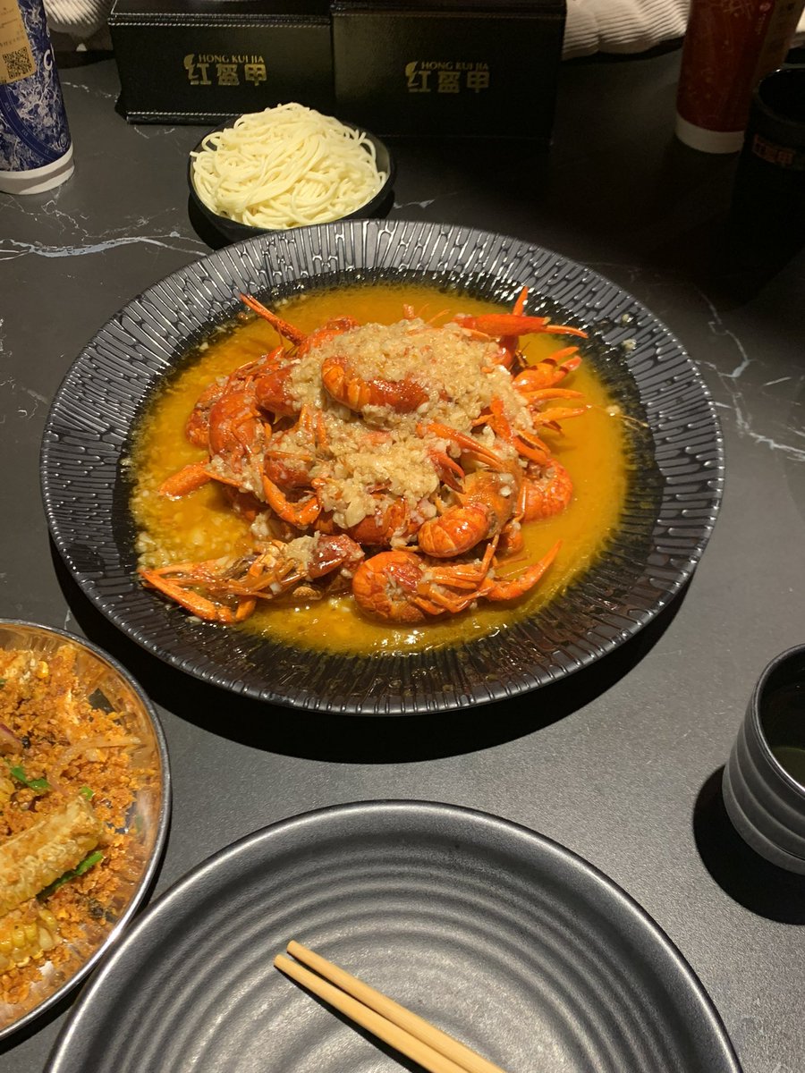 jinnyandu's tweet photo. #상하이 만 2번째인 여성의 🍜
추천할 곳들 고르고 곤졸라해서 쓰는 #타래 https://t.co/WE5mszKkya