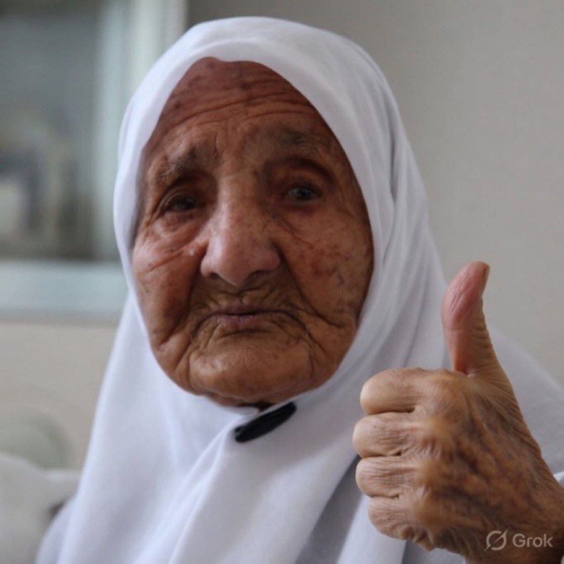 *Sabine* STILL waiting for SEXGOD tweet media