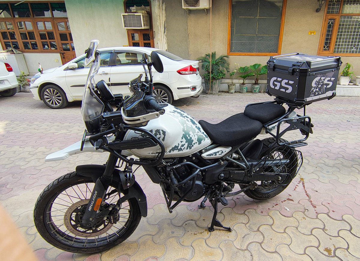 𝐒𝐇𝐎𝐁𝐇𝐈𝐓 🥂 tweet media