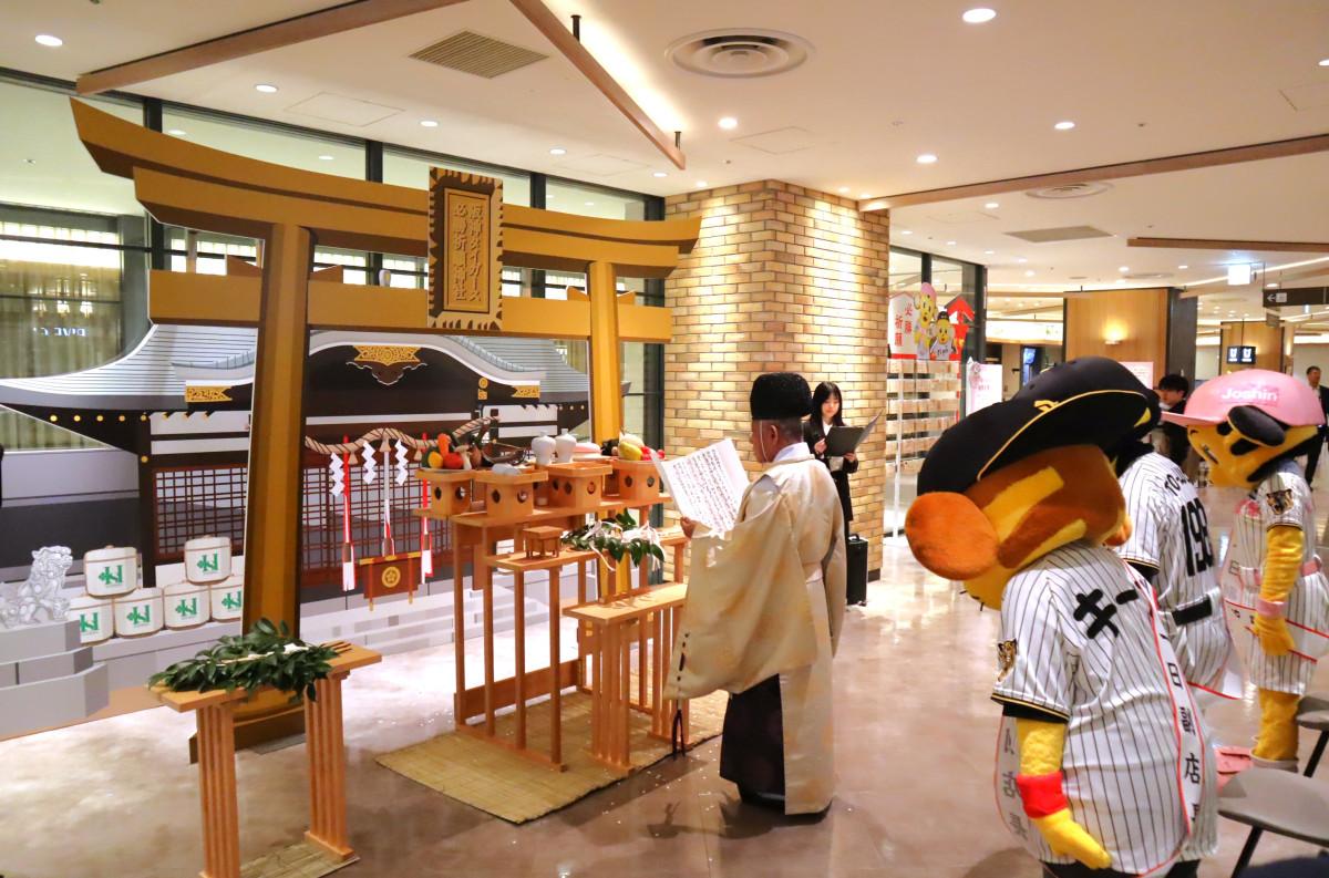 梅田経済新聞 tweet media