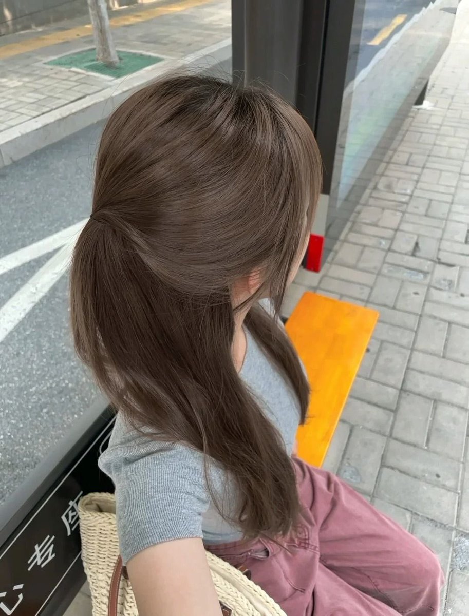 imkkuu44's tweet photo. 요즘 너무 하고 싶은 머리색 …. https://t.co/vkhqfASLXE