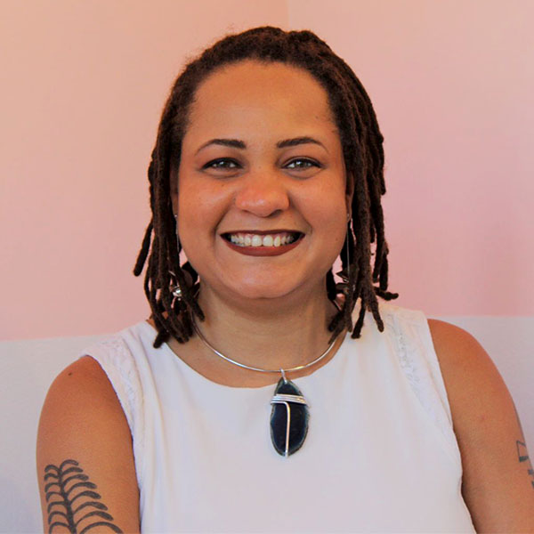 Nosso maior Ato Político-Poético é amar...
Aza Njeri &amp; muito mais nas dicas de livros &amp; artes do TTTTT: blogdotataritaritata.blogspot.com/2024/07/monica…
#tataritaritata #livroterapia <a href="/NjeriAza/">Dra Aza Njeri Oficial</a> <a href="/AzaNjeri/">aza njeri</a>