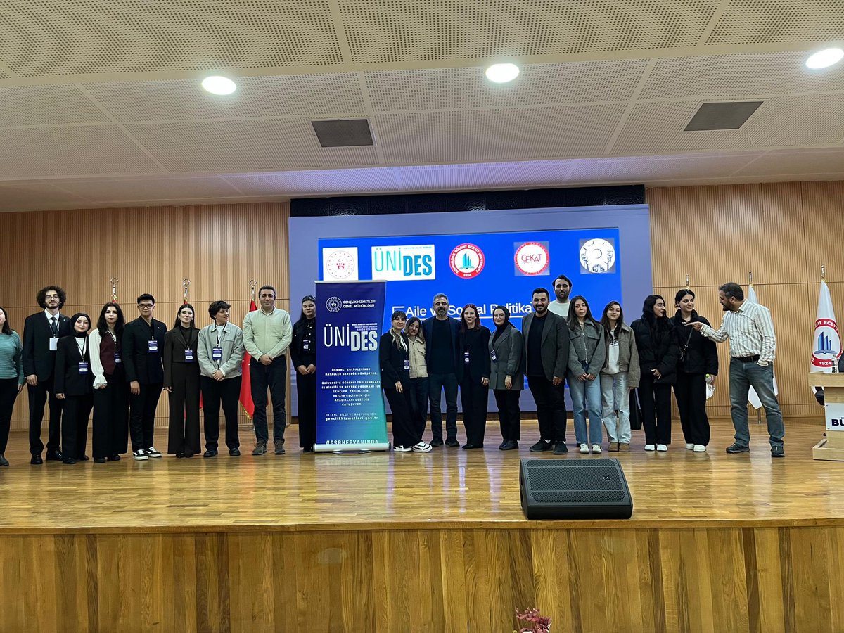 cekathbv's tweet photo. ÇEKAT olarak, Zonguldak Bülent Ecevit Üniversitesi Sosyal Politika Topluluğu tarafından düzenlenen ÜNİDES projesi kapsamında gerçekleştirilen “Aile ve Sosyal Politika” konulu panele katılım sağladık.
Emeği geçen herkese teşekkür ederiz. 🤝📚
💫VAR OLSUN ÇEKAT!💫 https://t.co/Yp6LzbRQ6z