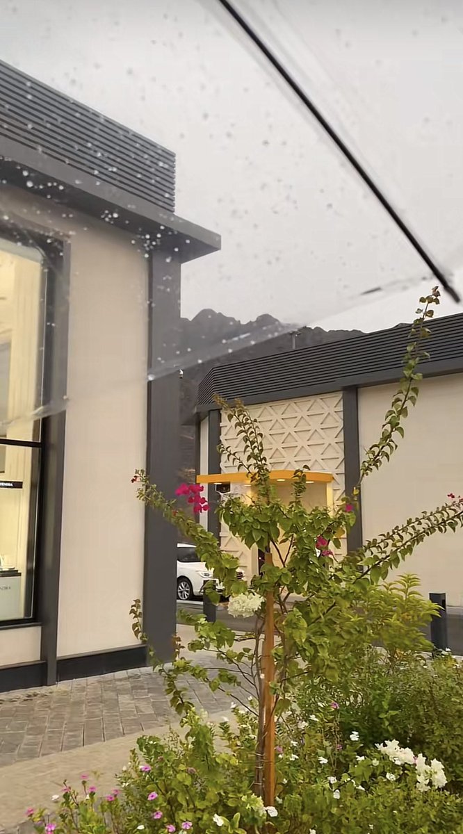 سلطـانـة tweet media