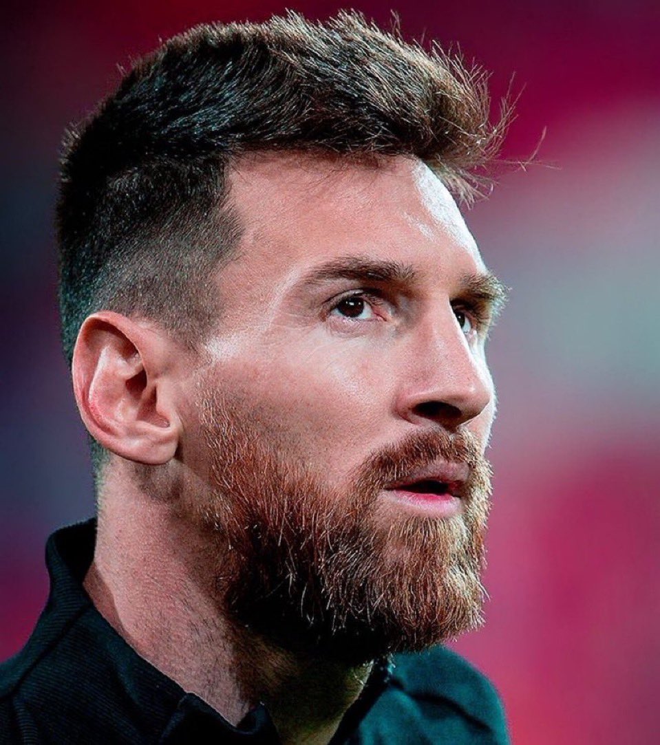 White Queen 🦣 tweet media