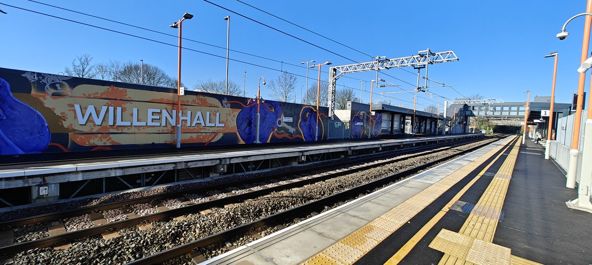 Train chaos due to the winds yesterday means an unexpected adventure from the new station in Willenhall instead of Wolverhampton.

#willenhall #trainstation #new 🚂