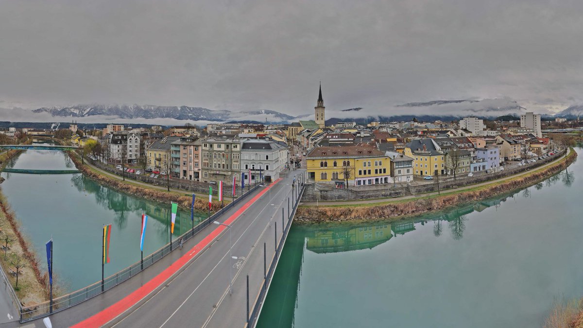 WWien10's tweet image. 🌧️ Nacht: Kaltfront in #Villach durchgezogen – 6,2 mm #Regen, kein #Schnee in Lind, Tmin ~2–3 °C
🌬️ Donnerstag: Rückseite der Front
👉 #Wind wird das Hauptthema!
Böen in Lind ~40–60 km/h, auf den Bergen stürmisch!
🌡️ Deutlich kühler (max ~7–10 °C)
➡️ Spürbar rauer als gestern!