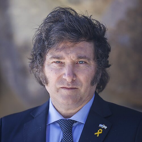 Javier Milei:

« Si vous aimez la charité, payez-la de votre propre poche.
Arrêtez de faire de la charité avec l’argent des autres. »