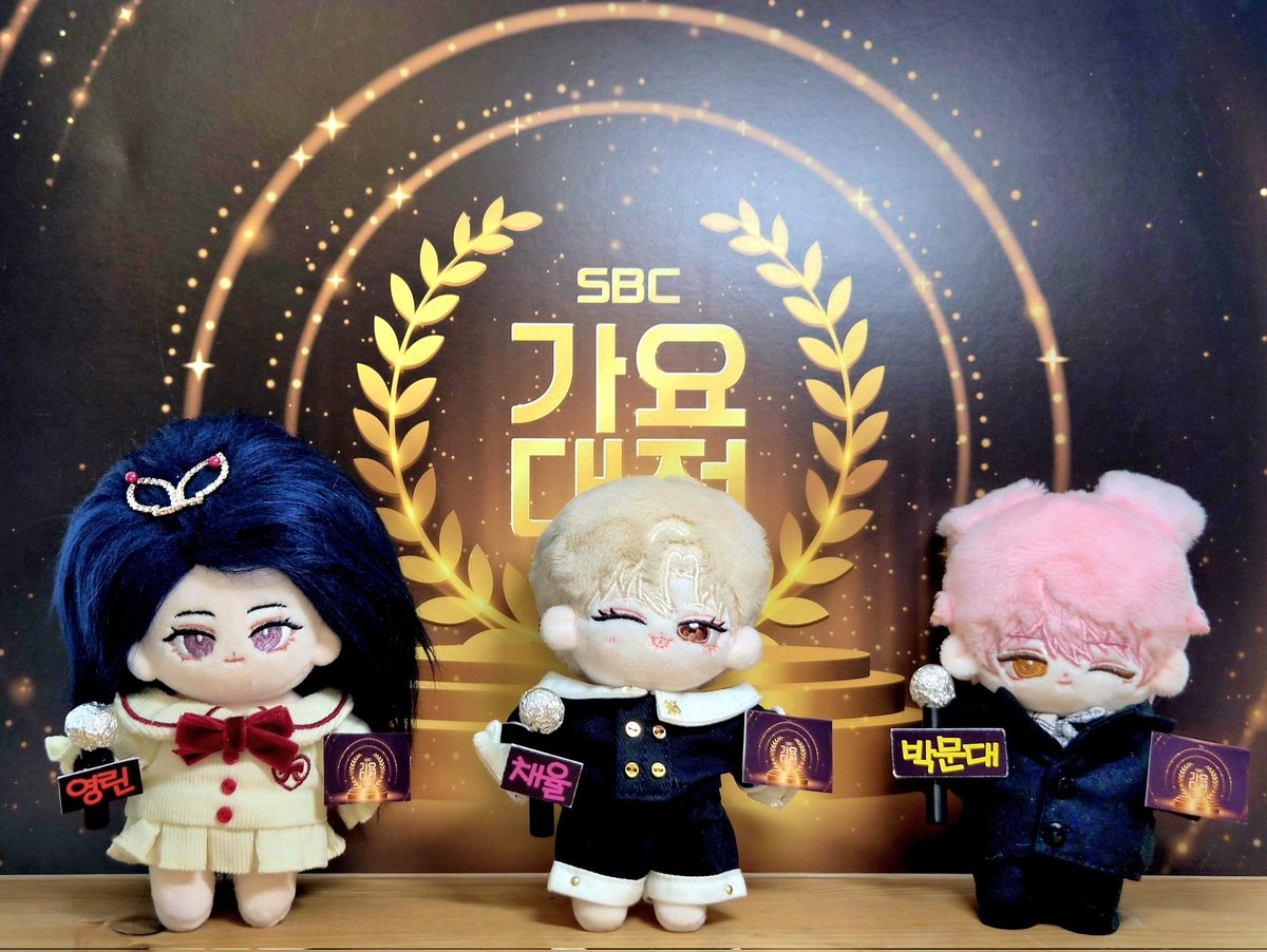 데뷔 못 하면 죽는 솜카페 tweet media