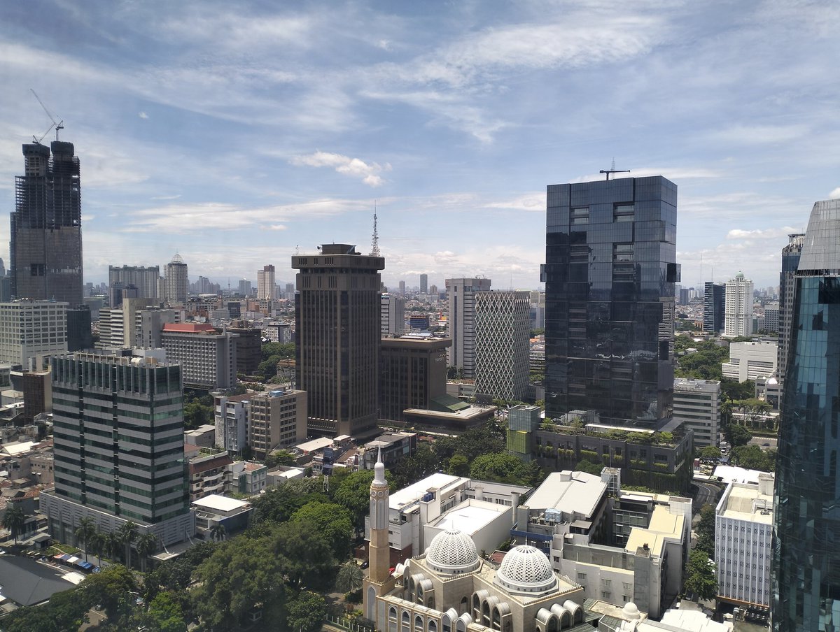 i can be tweet media