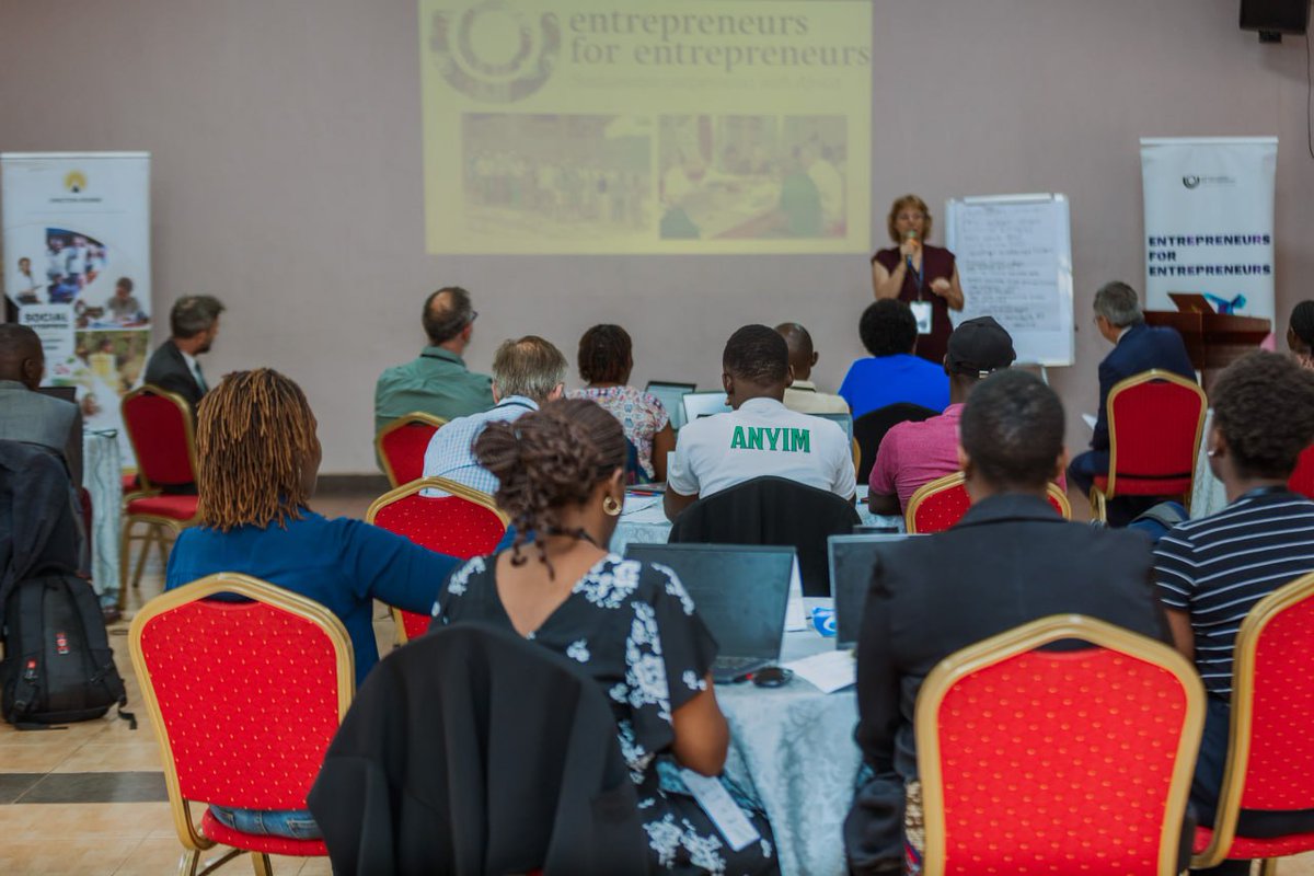 Einstein Rising tweet media