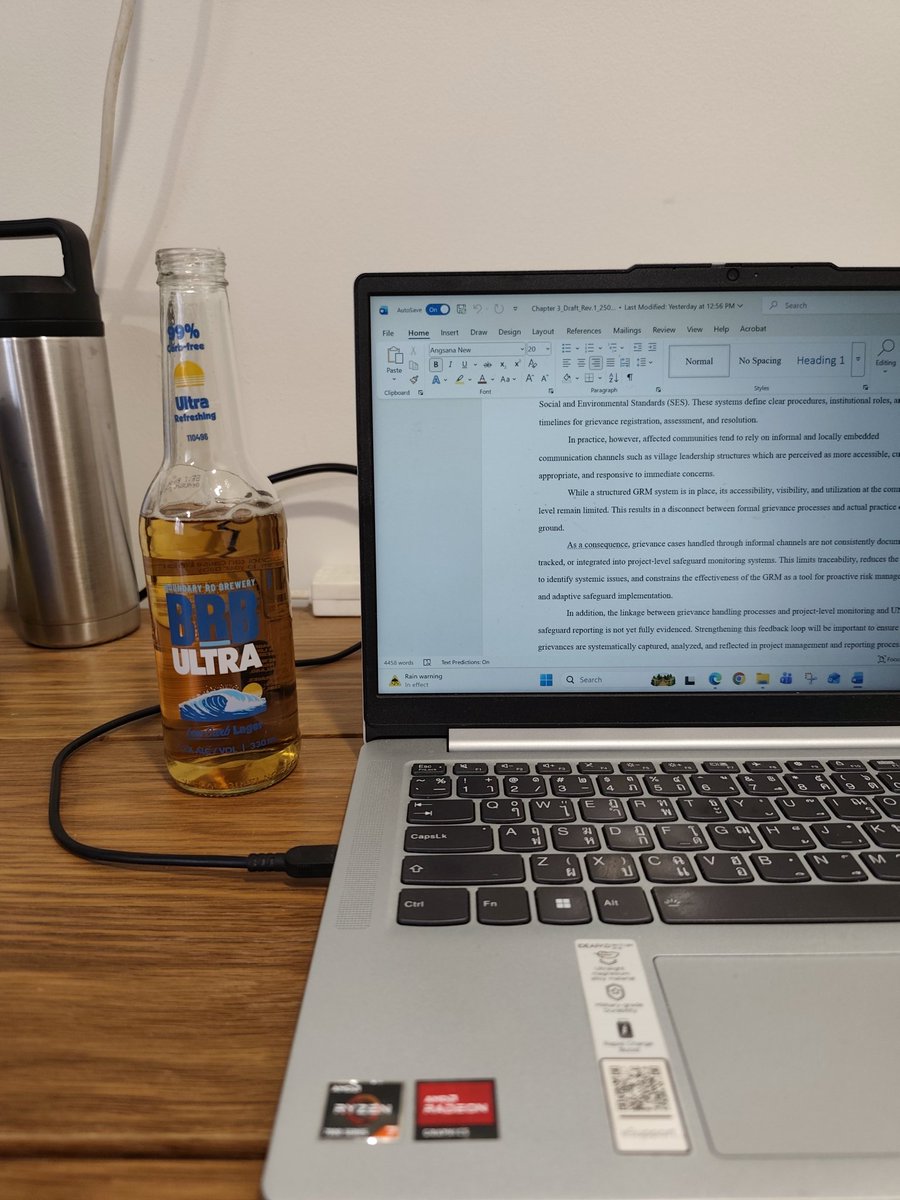 Rain outside 🌧️
Work on screen 💻
Beer on the side 🍺
Quiet nights hit different.
#WorkModeOn #aucklandlife #digitalnomadlife