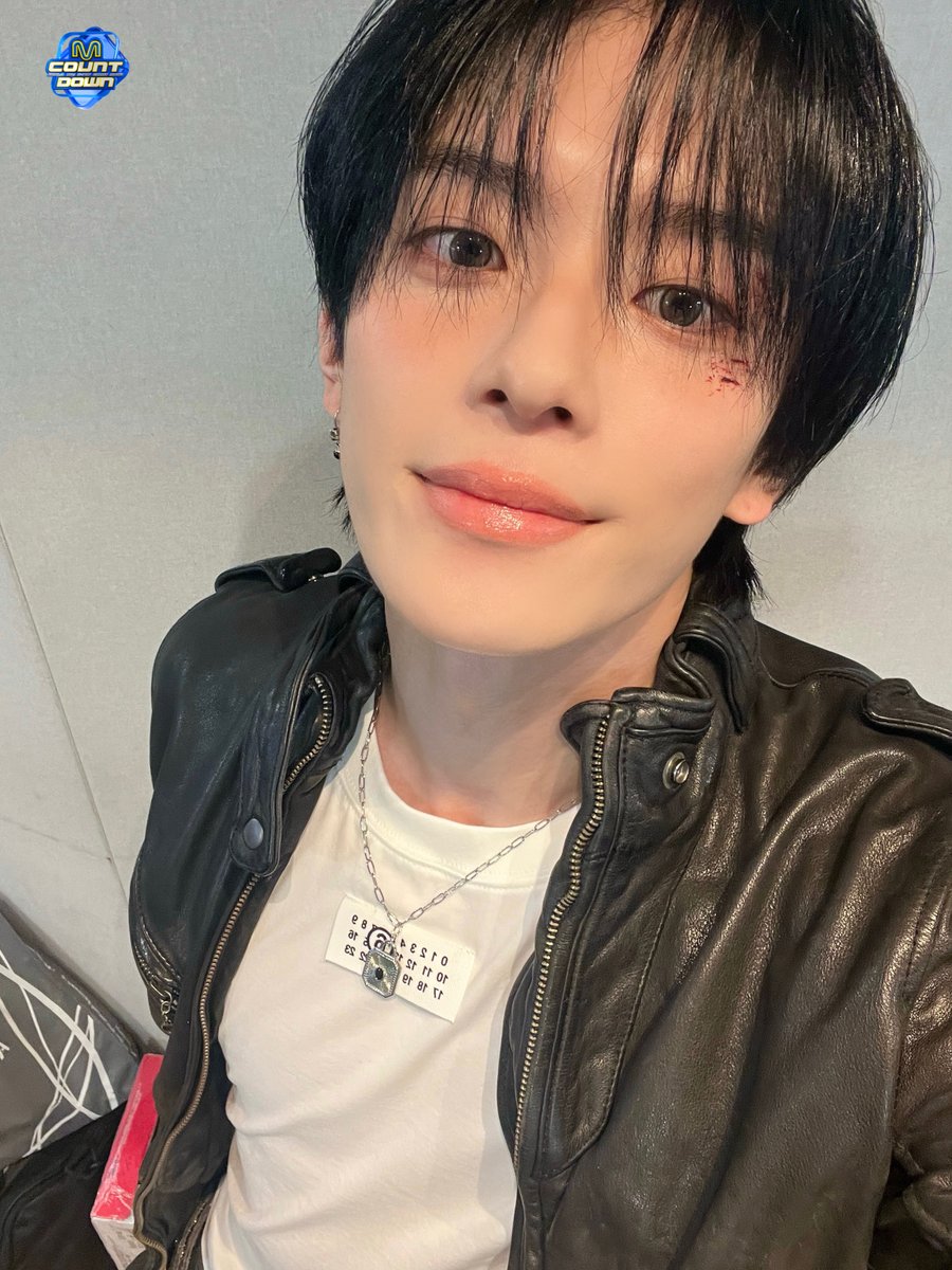 M COUNTDOWN tweet media