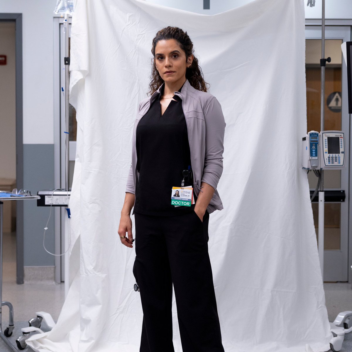 mea 🦵 pitt spoilers!! tweet media