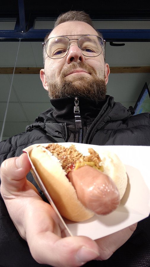 ketzchen tweet media