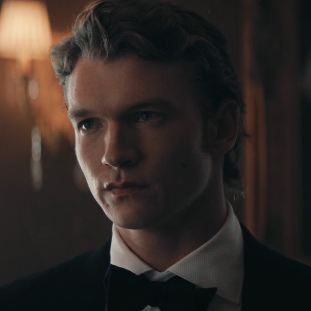 ᴛᴀᴜʀᴇᴀɴ 🍑 | tweet media