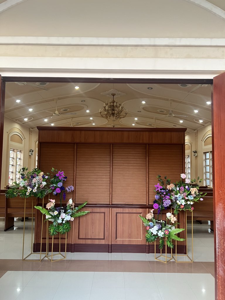 dacillova's tweet photo. Iba yung saya kapag nakita mo yung ginawa mong Fuzzy Flowers sa special occasion 💐 https://t.co/bJU4OCnnIR