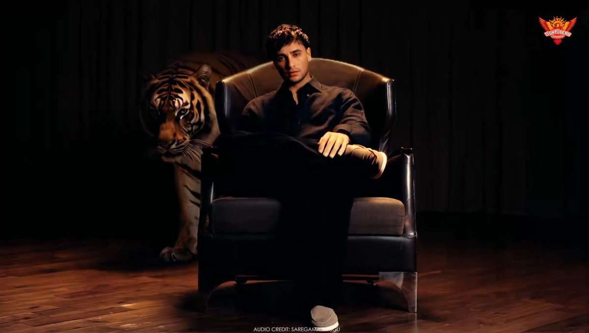 B A T M A N🪽 tweet media