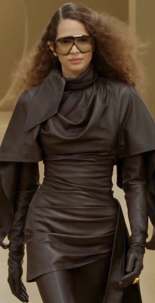 ♀️CountessDionysus♀️ tweet media