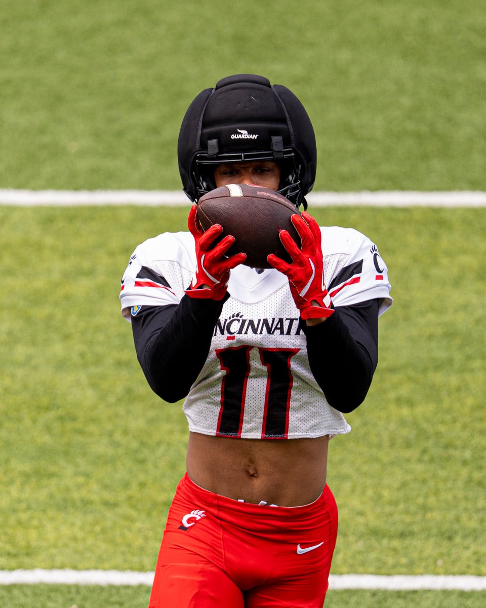 Cincinnati Football tweet media