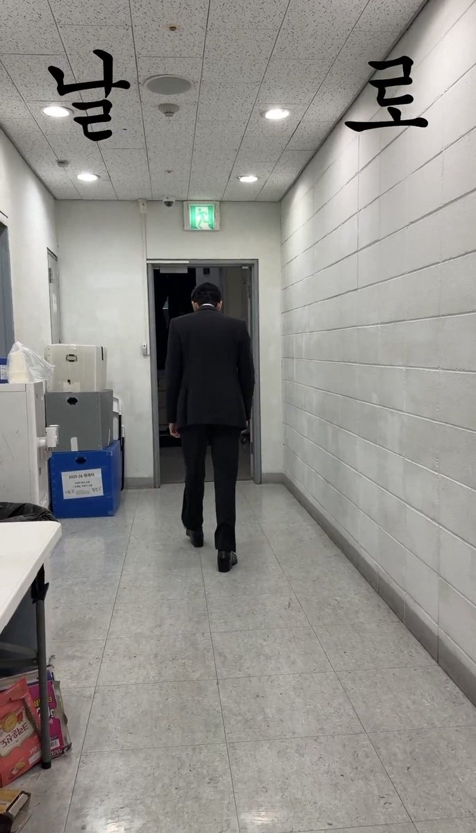 🕯🌈에비앙 흥부자 선사시대 마팔라 웰시코기 하팀비 • R • 동자숭🌈🕯 tweet media