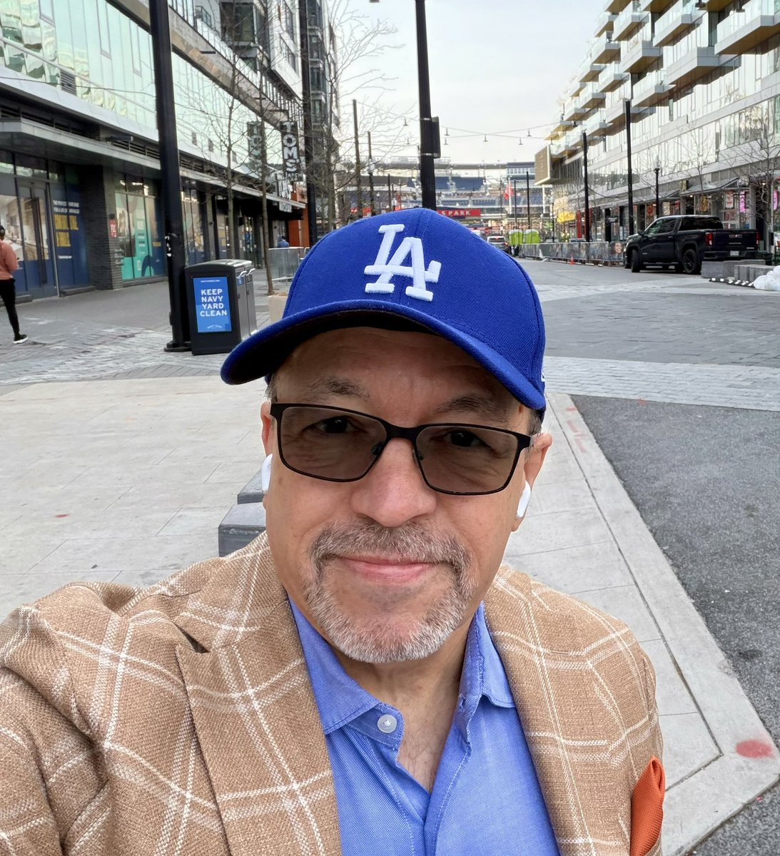 garykarr's tweet image. Happy #OpeningDay #CapsOn #Dodgers