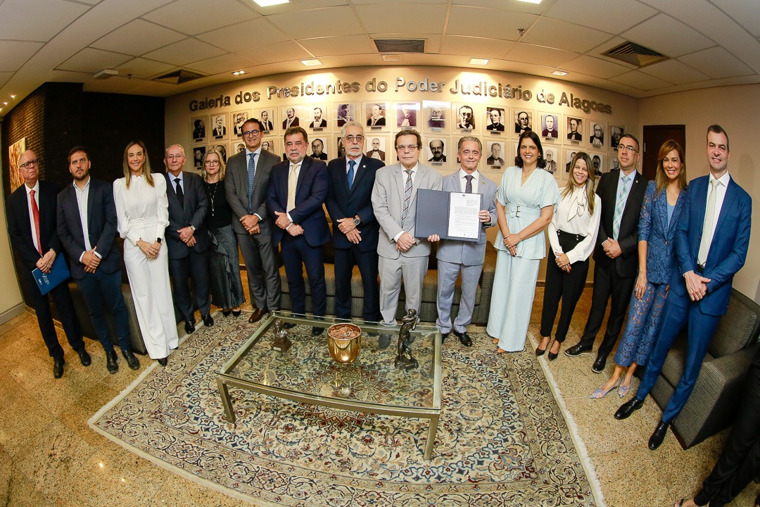 Defensoria Pública da União tweet media