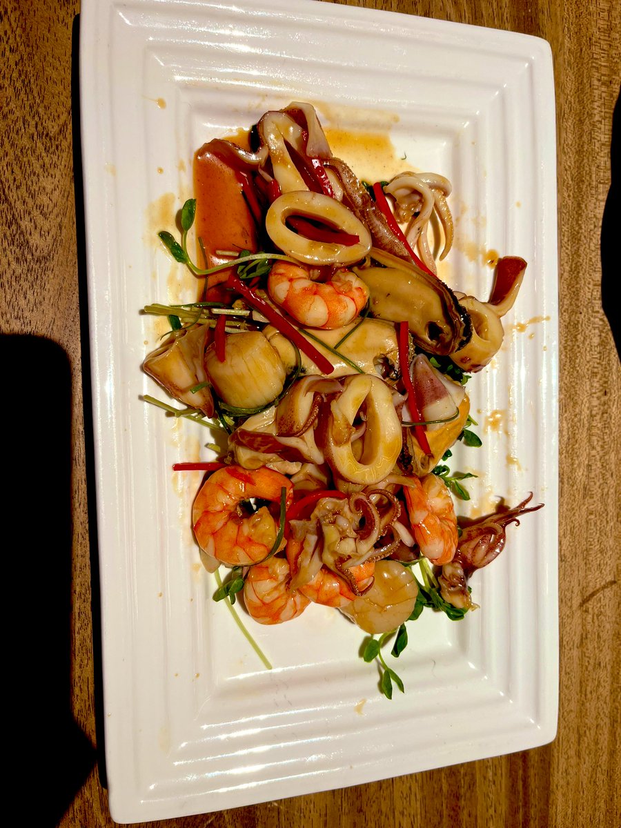 遊牧物種 tweet media