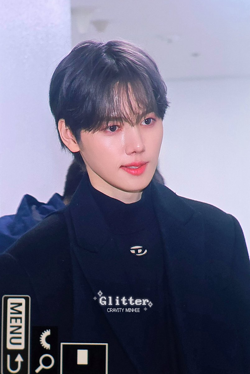 𝙂𝙡𝙞𝙩𝙩𝙚𝙧 tweet media