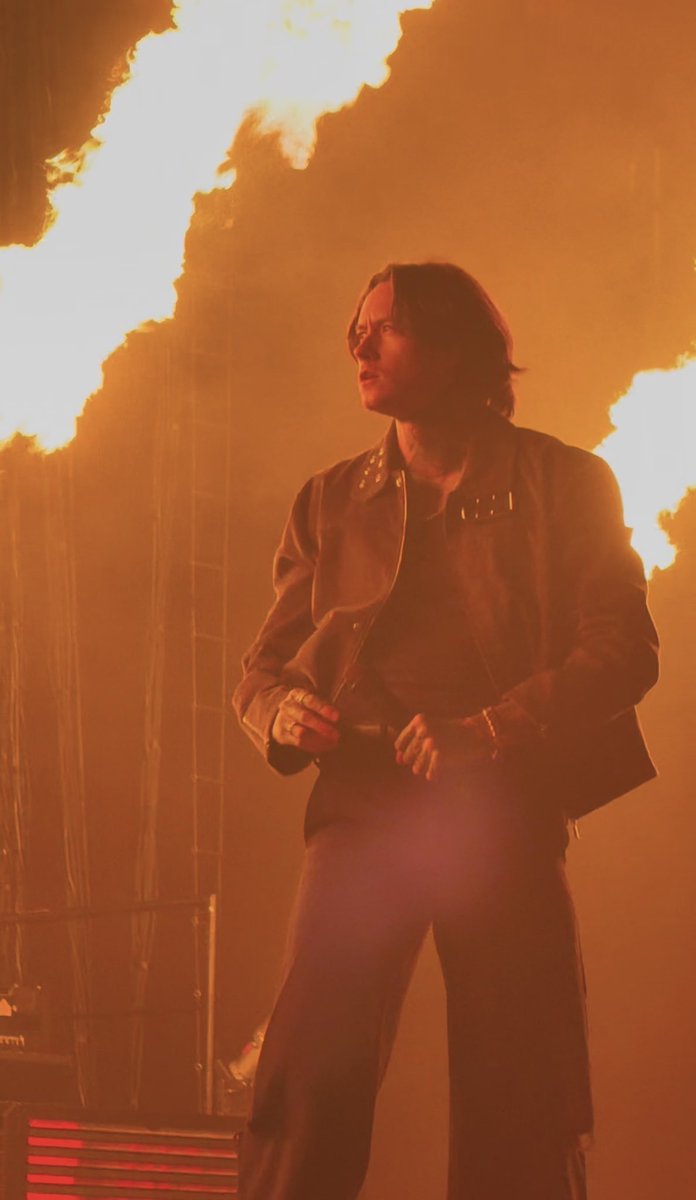 ciara ⏾ tweet media