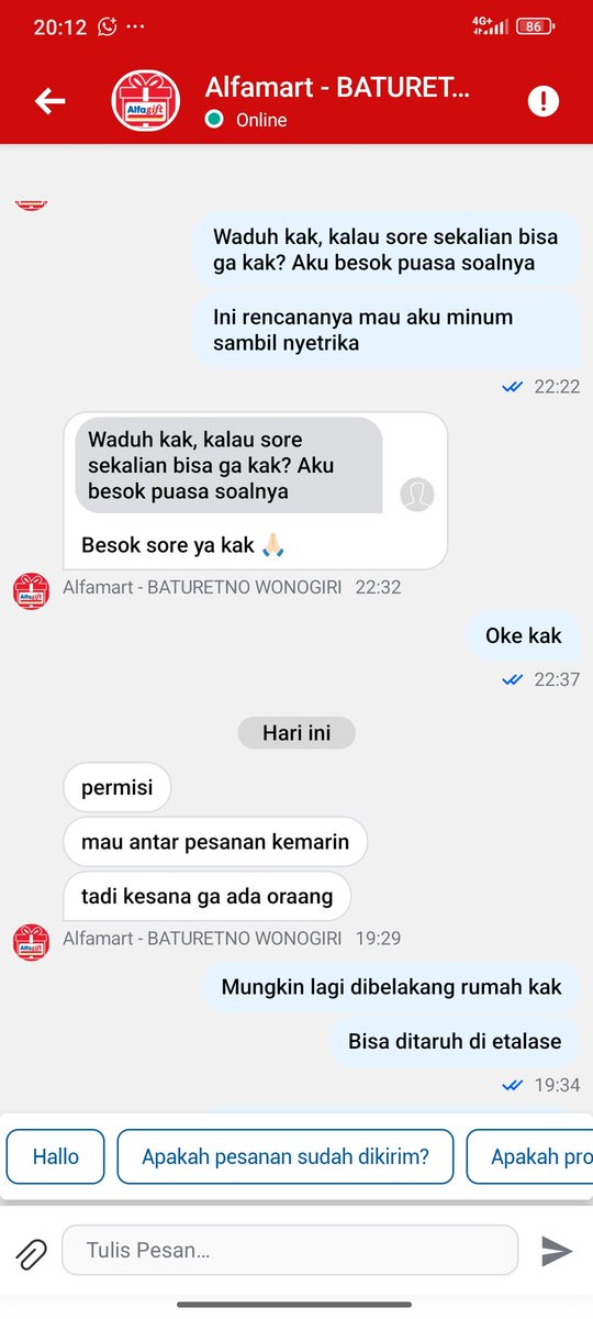 TYO1O7's tweet photo. Tragedi @alfagift_idn terulang lagi. Gw uda stop belanja di cabang a karena tragedi terakhir. Lah cabang b biasanya aman dan amanah bae malah ikut²an 😭
Udah planning nyetrika sambil ngopi eh udah sus bgt dichat suruh pencet pesanan diterima. GILA AJA https://t.co/TFOBPpVjIC