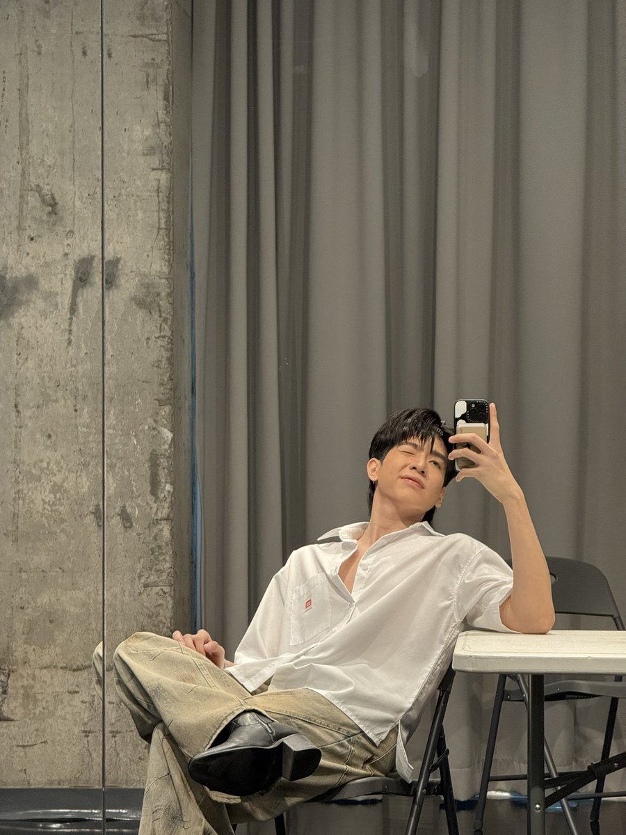 ไทป์แกเป็นไงนี่ไทเกอร์ tweet media