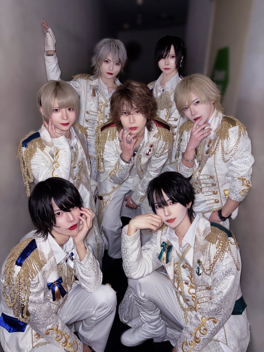 ~ KNIGHT of ROUND'z ~ tweet media