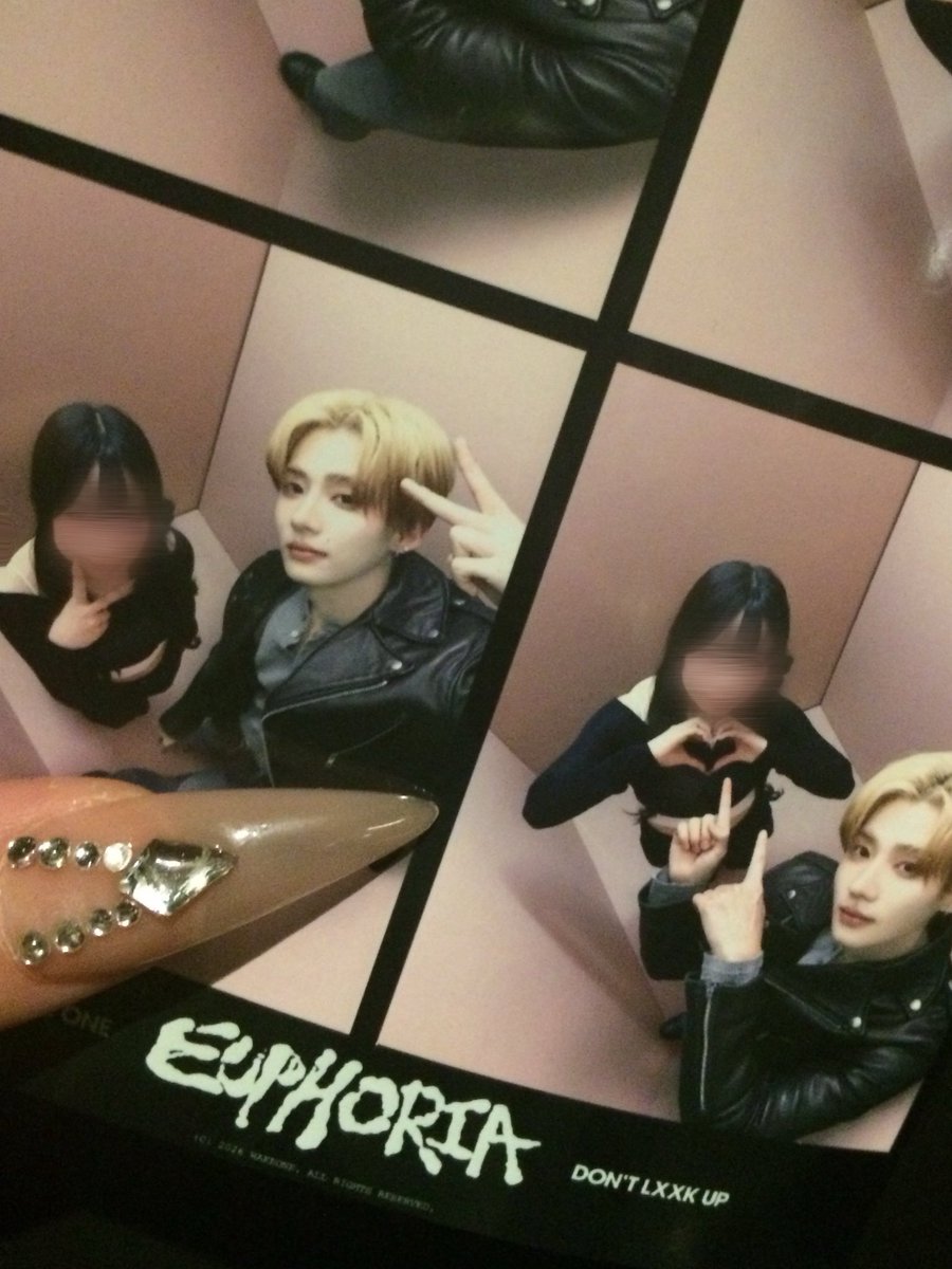 dearonlyrose♡ tweet media