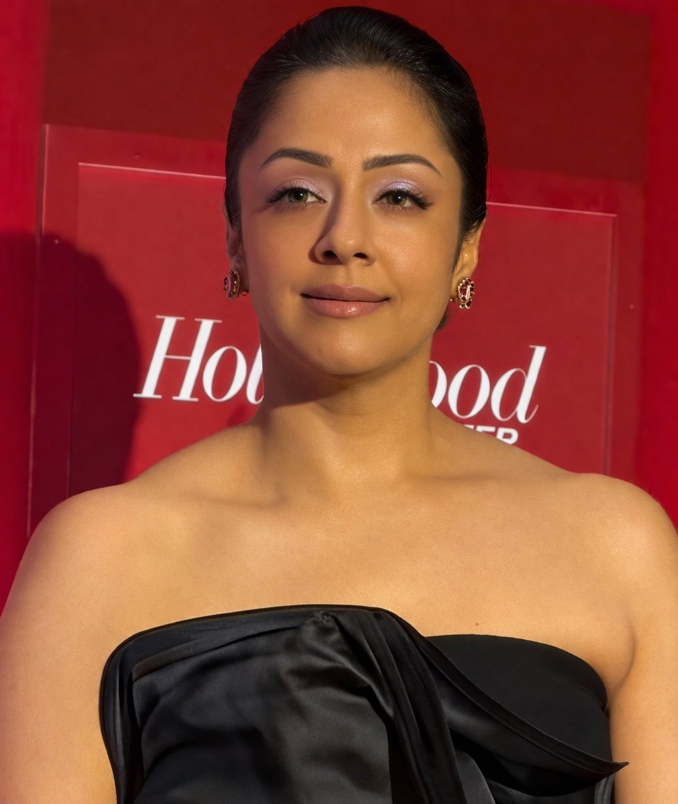 Facecard tweet media