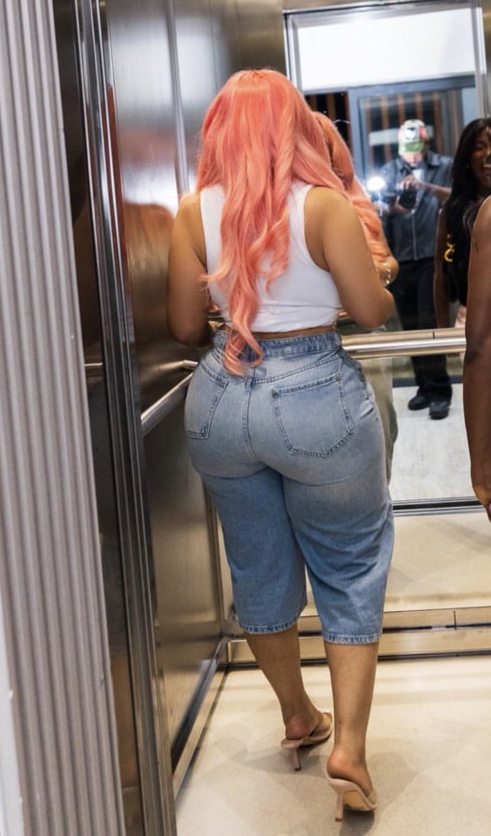 RUTH 🇨🇦 tweet media