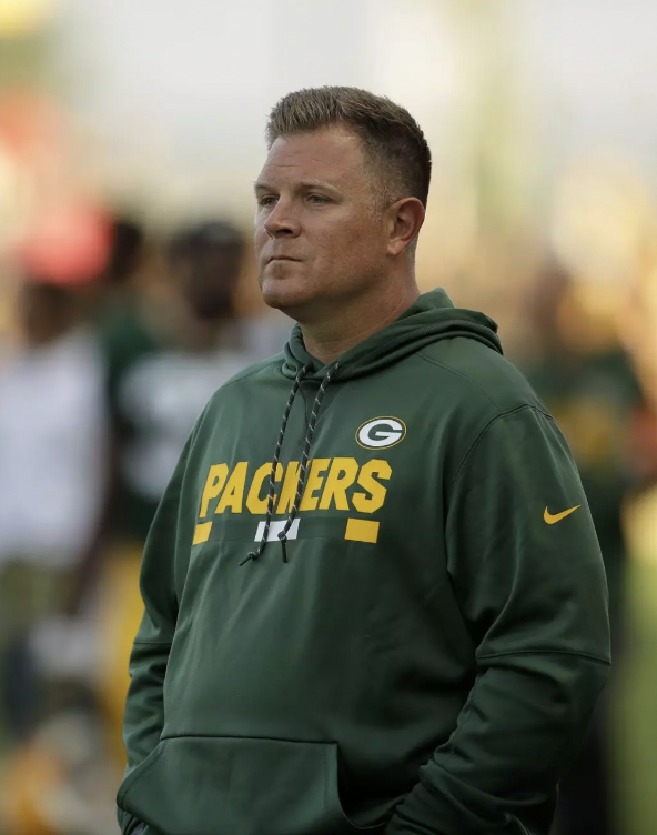 IKE Packers Podcast tweet media