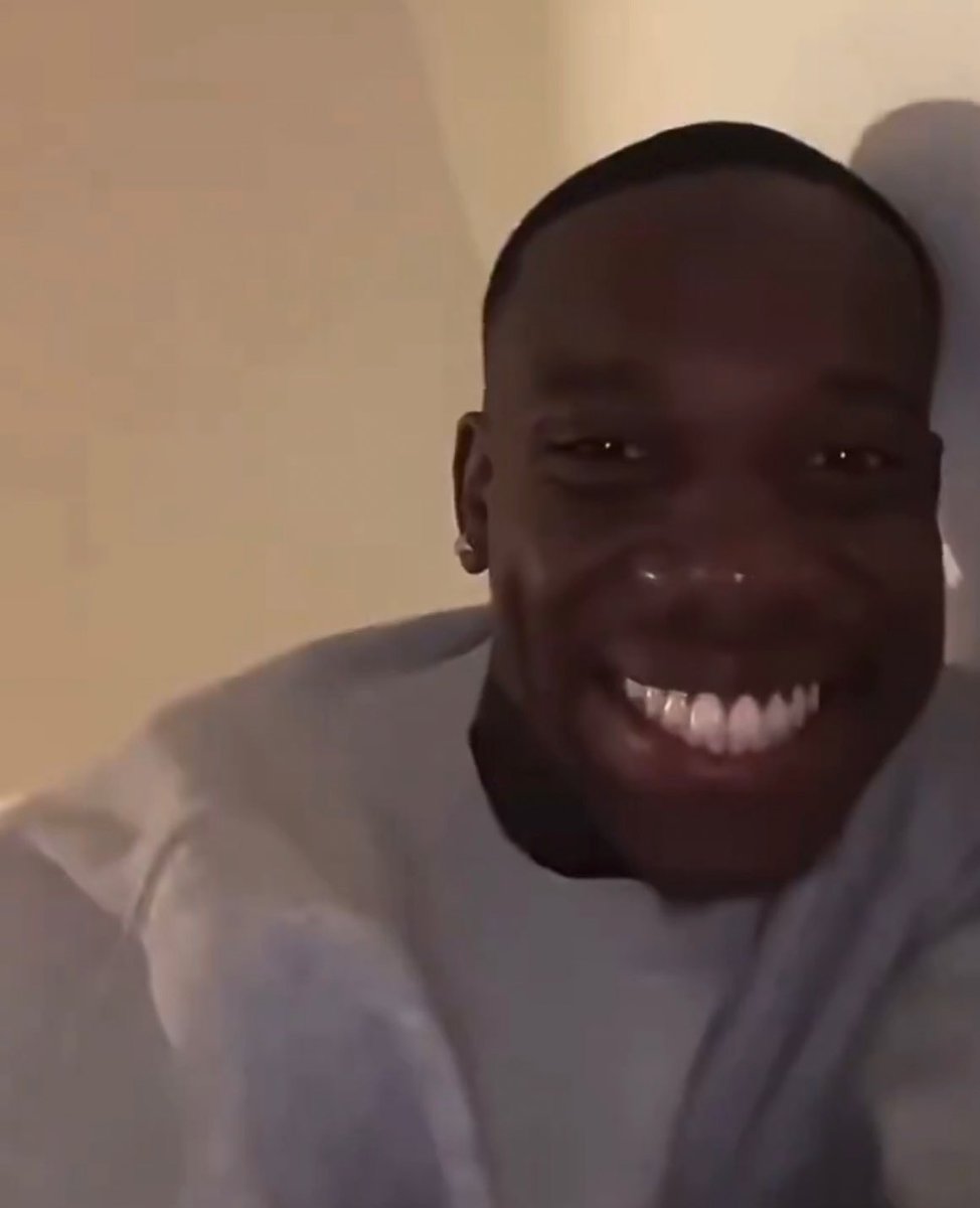 flora⁷ tweet media